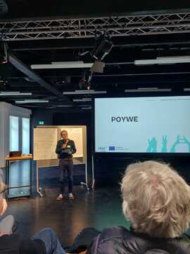 Creating spaces of democracy (8)